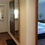 Cozy Near Area In