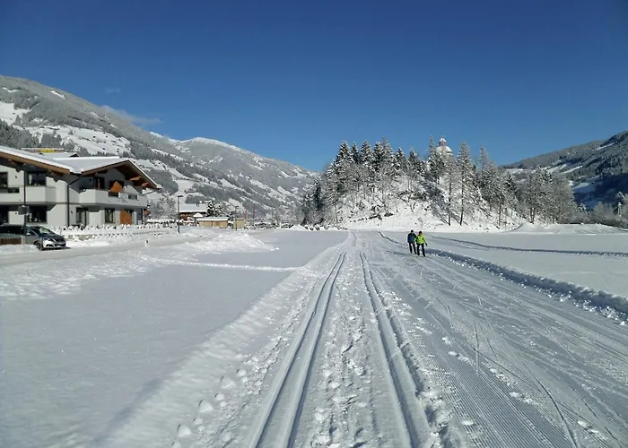 Apartmán Cozy Near Area In